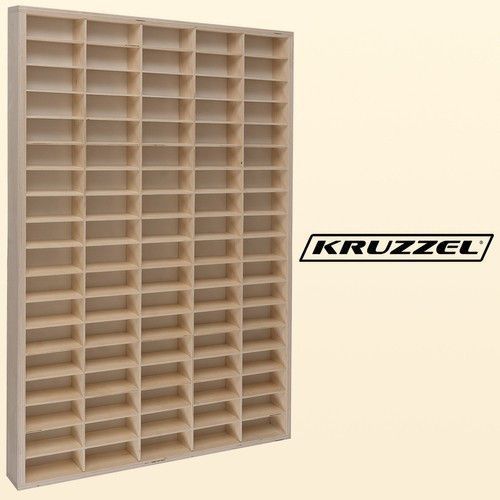 Деревянная полка для автомобилей Kruzzel 21997 настенный гараж на 90 ячеек 27617 фото