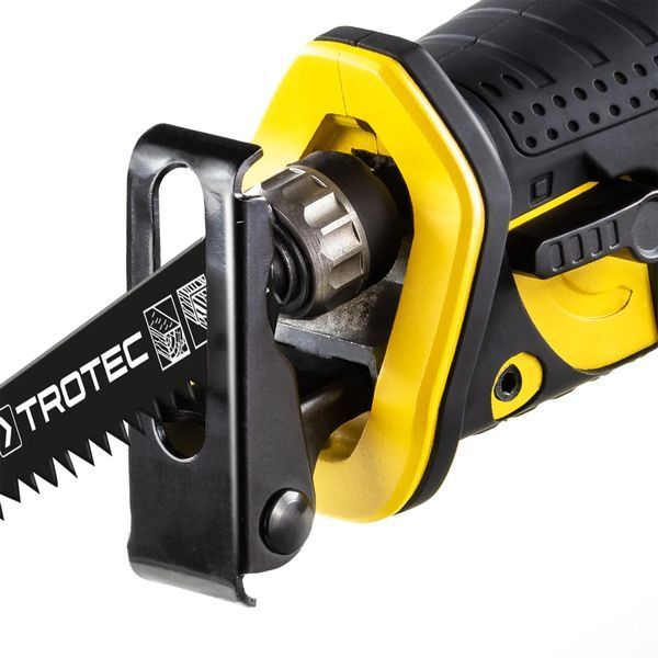 Пила сабельная аккумуляторная Trotec PRCS 10-20V + кейс (4431000110) DAS2848 фото