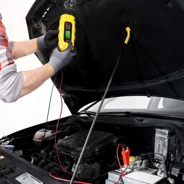 Зарядное устройство для автомобильного аккумулятора Trotec PBCS 4A, 12V, 4-120Ah (4675000005) DAS2860 фото