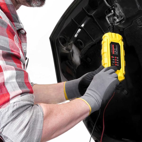 Зарядное устройство для автомобильного аккумулятора Trotec PBCS 2A, 12V, 4-60Ah (4675000001) DAS2861 фото