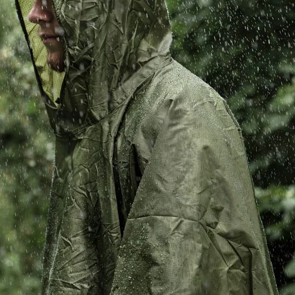 Пончо Badger Outdoor Rain Poncho Ripstop Olive 21115 фото